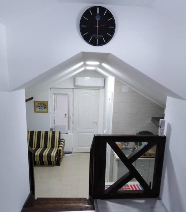 Apartman Vrdnicak Vrdnik Εξωτερικό φωτογραφία